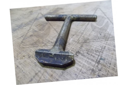 Ключ для подъема настила пола 22х29